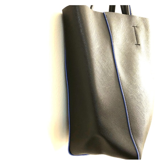Shoppers Bag 👜 Black with Blue - Picture 2 of 7